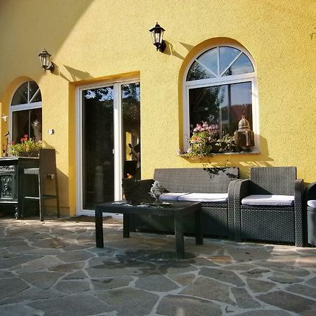 Haus Daniela Apartamento Klagenfurt am Woerthersee Exterior foto
